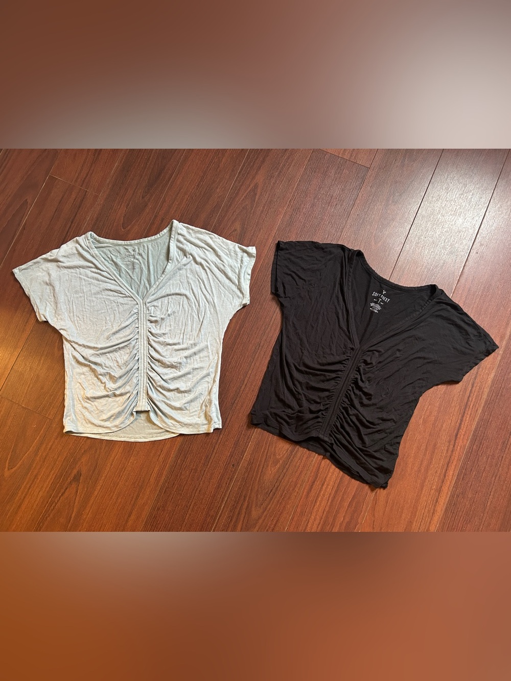 Bundle Of 2 American Eagle Soft & Sexy V-Neck Tops S/M